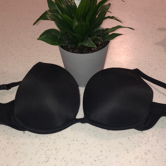 PINK Wear Everywhere Super Push-Up 32C - Picture 2 of 9